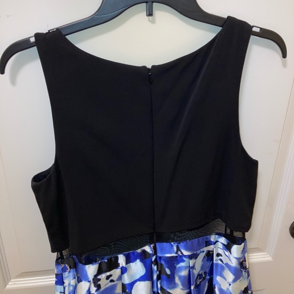 Betsy & Adam prom dress - Picture 9 of 12